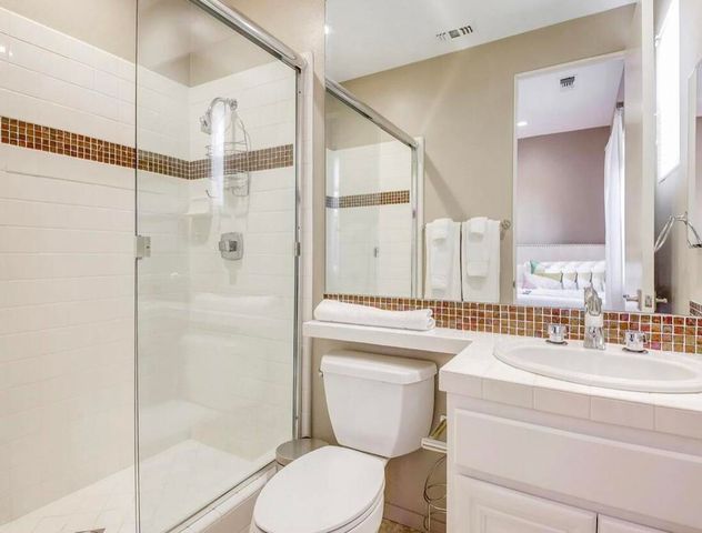 81045 Golf View Drive, La Quinta, CA 92253