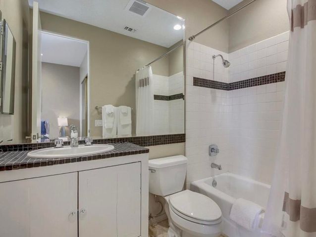 81045 Golf View Drive, La Quinta, CA 92253