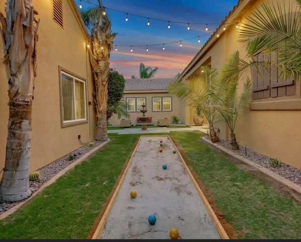 81045 Golf View Drive, La Quinta, CA 92253