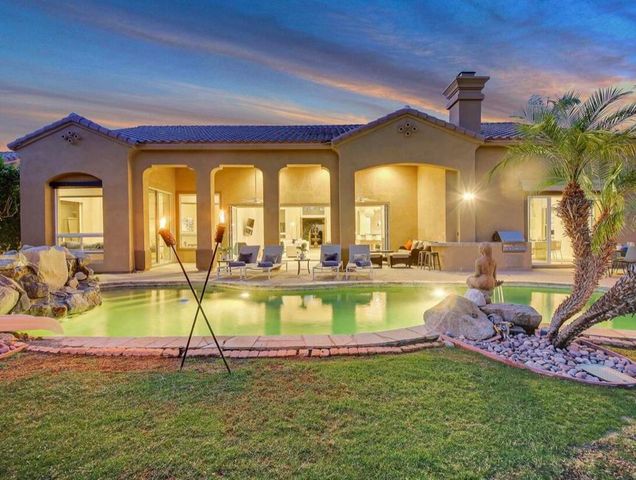 81045 Golf View Drive, La Quinta, CA 92253