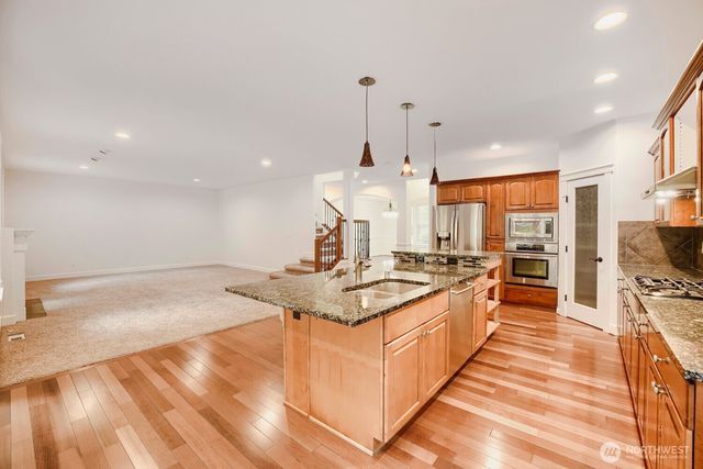 3840 Cameron Drive NE, Lacey, WA 98516
