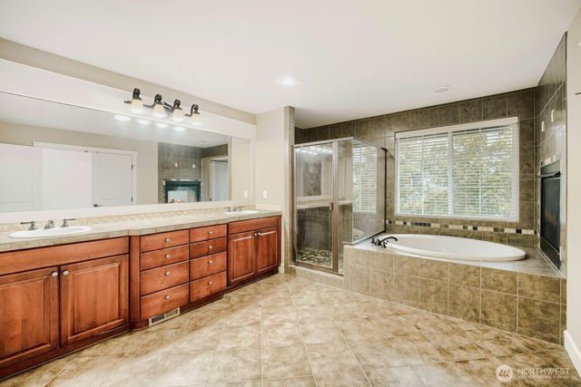 3840 Cameron Drive NE, Lacey, WA 98516