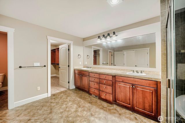 3840 Cameron Drive NE, Lacey, WA 98516