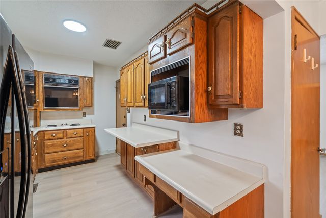 1705 Grand Avenue, West Des Moines, IA 50265