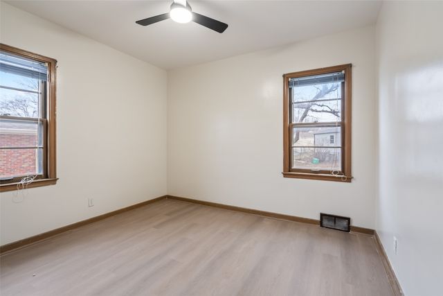 1705 Grand Avenue, West Des Moines, IA 50265