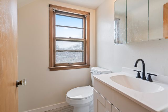 1705 Grand Avenue, West Des Moines, IA 50265