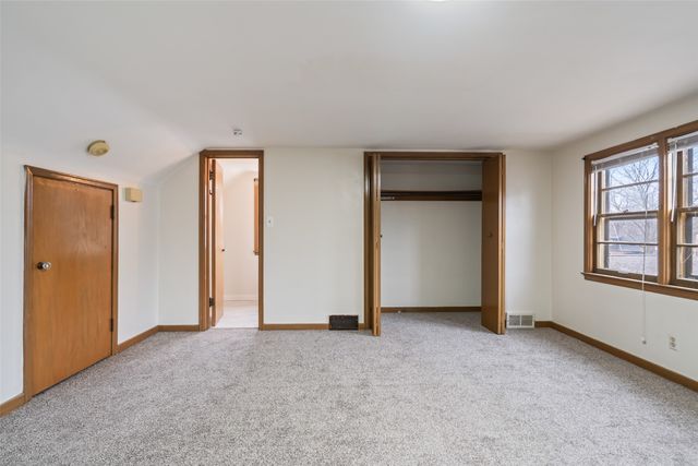 1705 Grand Avenue, West Des Moines, IA 50265