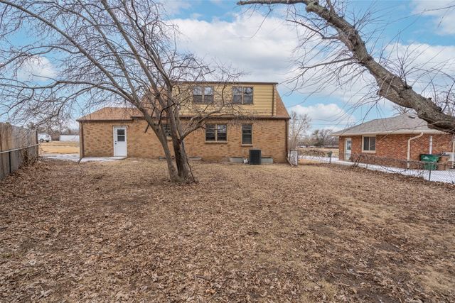 1705 Grand Avenue, West Des Moines, IA 50265