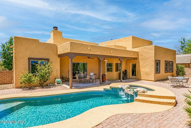 340 N Suntan Drive, Vail, AZ 85641