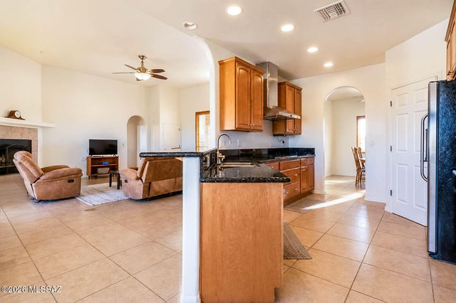 340 N Suntan Drive, Vail, AZ 85641