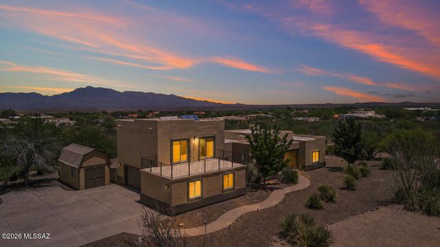 340 N Suntan Drive, Vail, AZ 85641