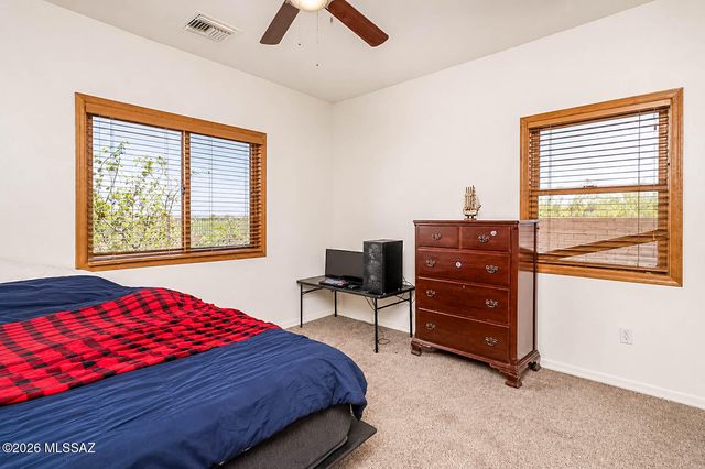 340 N Suntan Drive, Vail, AZ 85641