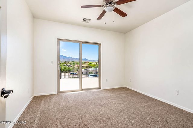 340 N Suntan Drive, Vail, AZ 85641
