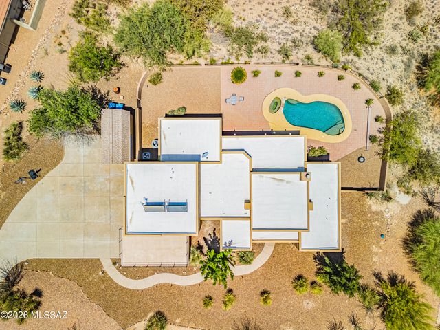 340 N Suntan Drive, Vail, AZ 85641