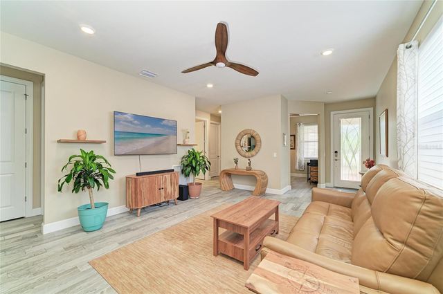 17002 HAMPTON FALLS TERRACE, Bradenton, FL 34202