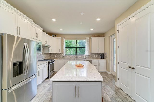 17002 HAMPTON FALLS TERRACE, Bradenton, FL 34202