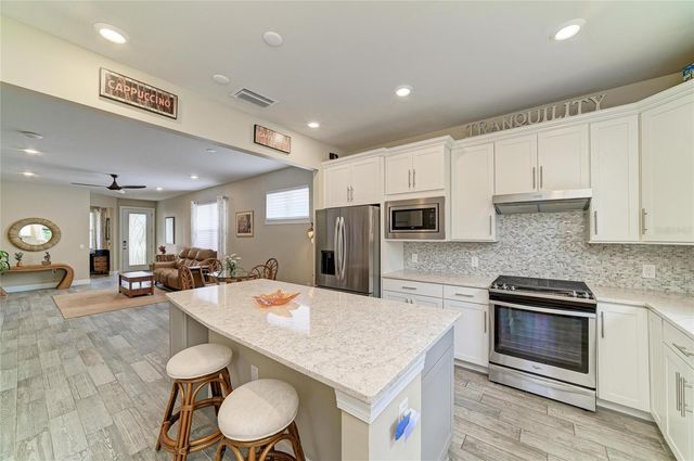 17002 HAMPTON FALLS TERRACE, Bradenton, FL 34202