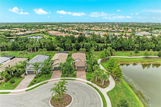 17002 HAMPTON FALLS TERRACE, Bradenton, FL 34202