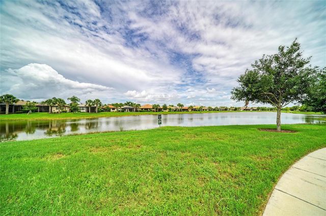 17002 HAMPTON FALLS TERRACE, Bradenton, FL 34202