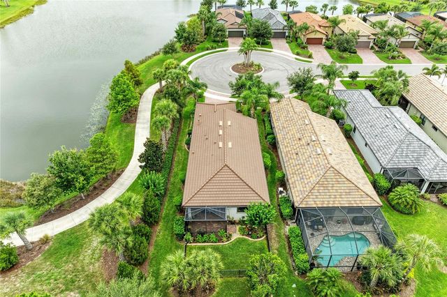 17002 HAMPTON FALLS TERRACE, Bradenton, FL 34202