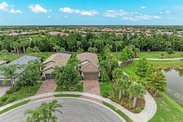 17002 HAMPTON FALLS TERRACE, Bradenton, FL 34202