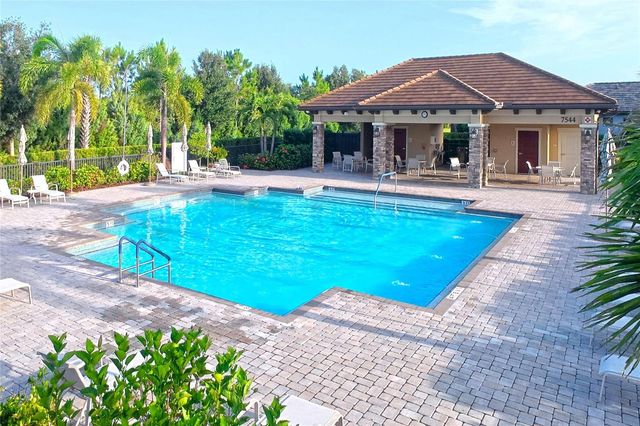 17002 HAMPTON FALLS TERRACE, Bradenton, FL 34202
