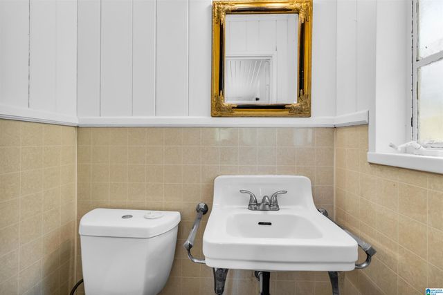 742 VALLEY STREET, Hoover, AL 35226