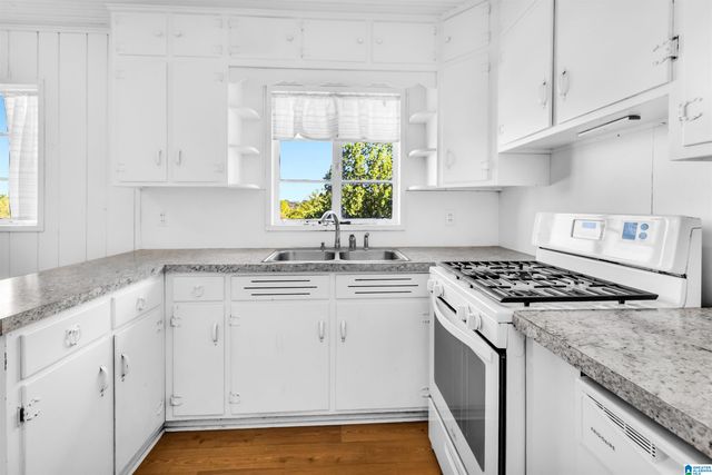 742 VALLEY STREET, Hoover, AL 35226