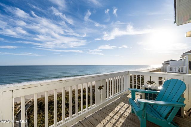 872 Villas Drive, Sneads Ferry, NC 28460