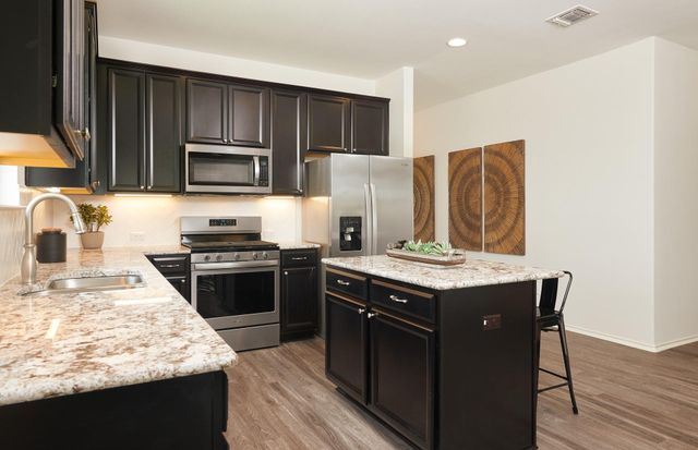 30503 Wolfburn Street, Waller, TX 77484