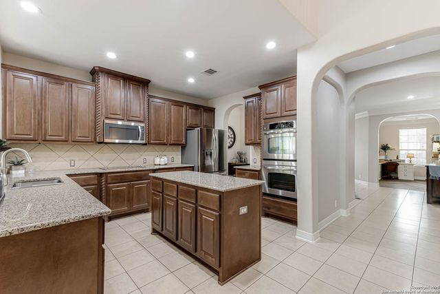18827 Salado Canyon, San Antonio, TX 78258