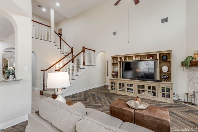 18827 Salado Canyon, San Antonio, TX 78258