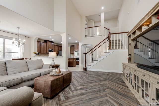 18827 Salado Canyon, San Antonio, TX 78258