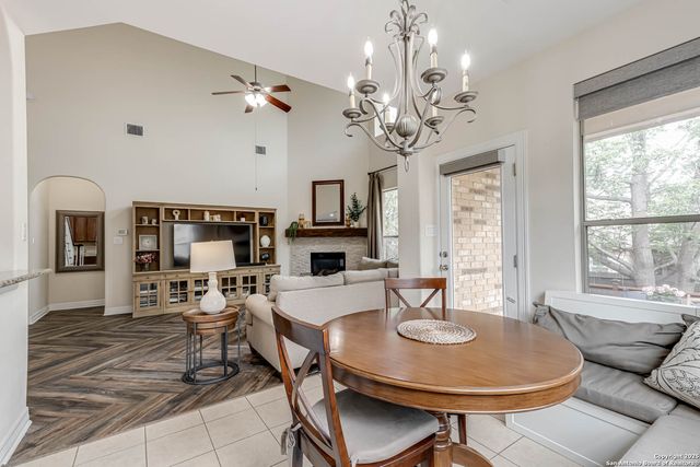 18827 Salado Canyon, San Antonio, TX 78258