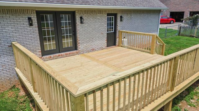 303 Oakview Drive, Somerset, KY 42503