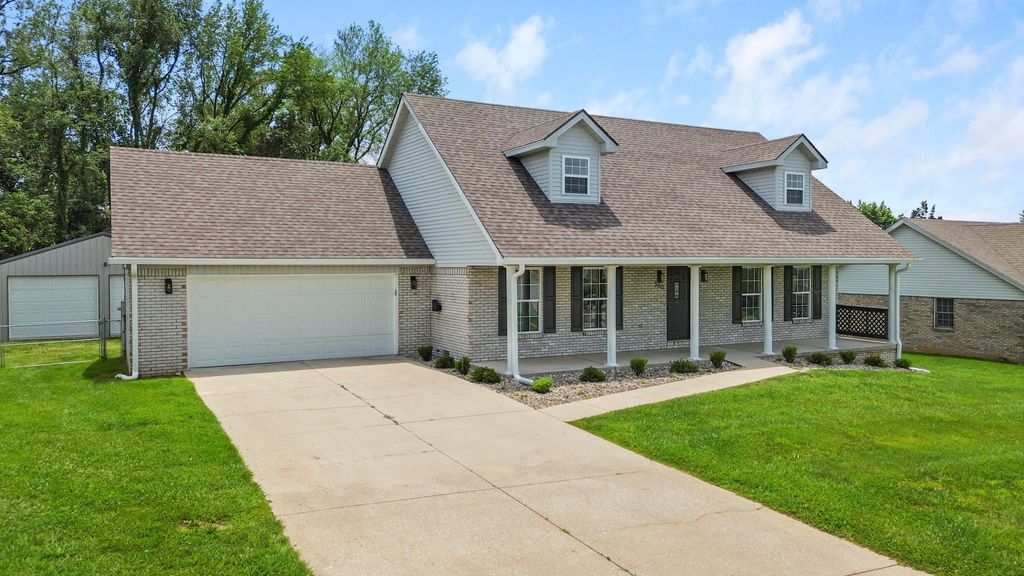 303 Oakview Drive, Somerset, KY 42503