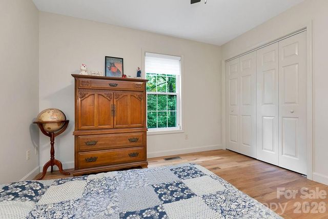 144 Lakeland Drive, Pisgah Forest, NC 28768