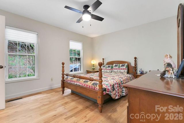 144 Lakeland Drive, Pisgah Forest, NC 28768