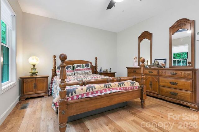144 Lakeland Drive, Pisgah Forest, NC 28768