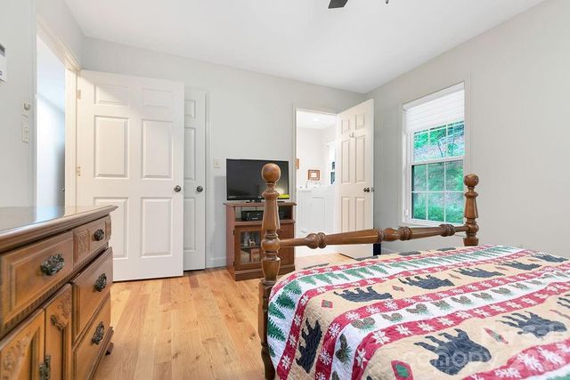 144 Lakeland Drive, Pisgah Forest, NC 28768