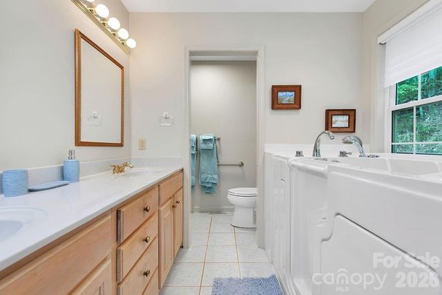 144 Lakeland Drive, Pisgah Forest, NC 28768
