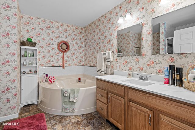 489 River Road, Thurman, NY 12885