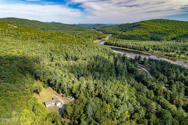 489 River Road, Thurman, NY 12885