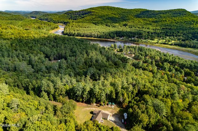 489 River Road, Thurman, NY 12885