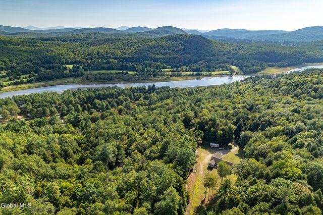 489 River Road, Thurman, NY 12885