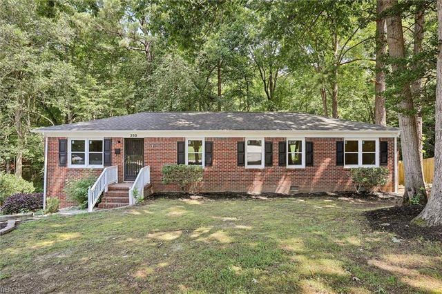 250 Thomas Nelson LN, Williamsburg, VA 23185