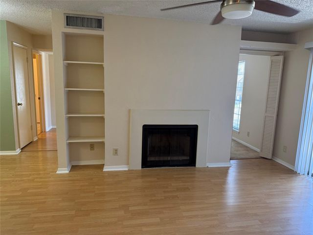 2121 Hepburn Street 1102, Houston, TX 77054