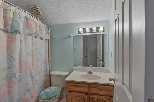 1842 BLACK BEAR CIR E, Cordova, TN 38016