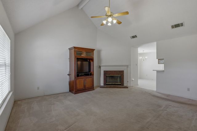 1842 BLACK BEAR CIR E, Cordova, TN 38016