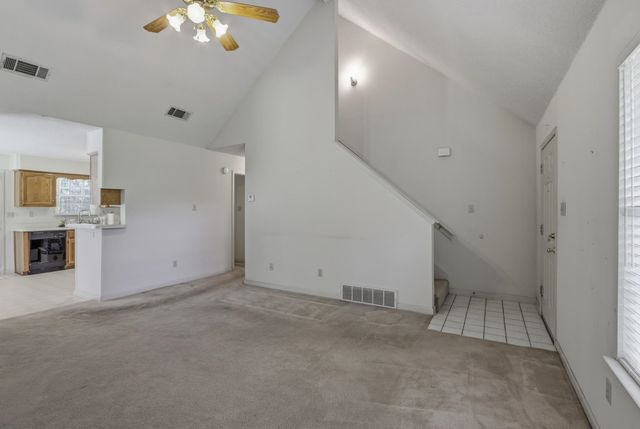 1842 BLACK BEAR CIR E, Cordova, TN 38016